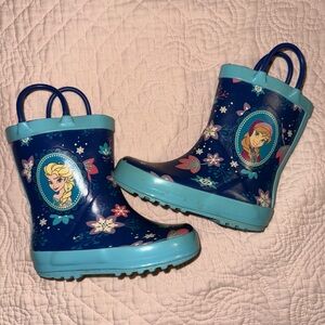 Disney Frozen rain boots